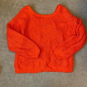 525 Womens sweater